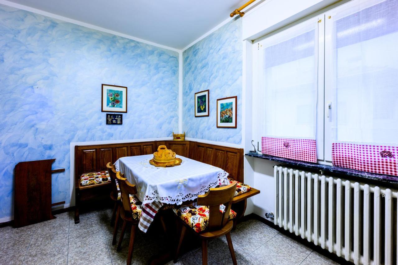 Retro Apartment In The Mountains Mezzolombardo Dış mekan fotoğraf