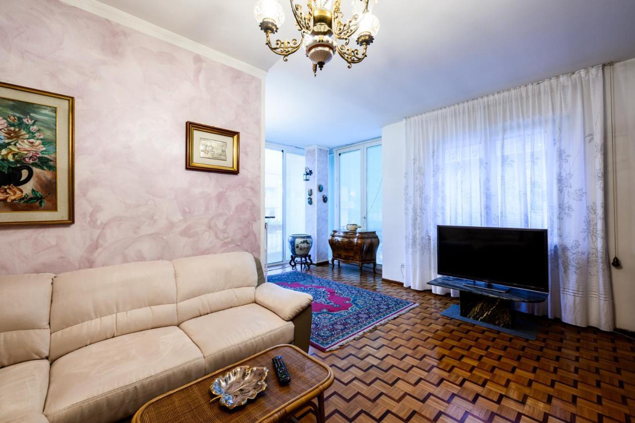 Retro Apartment In The Mountains Mezzolombardo Dış mekan fotoğraf